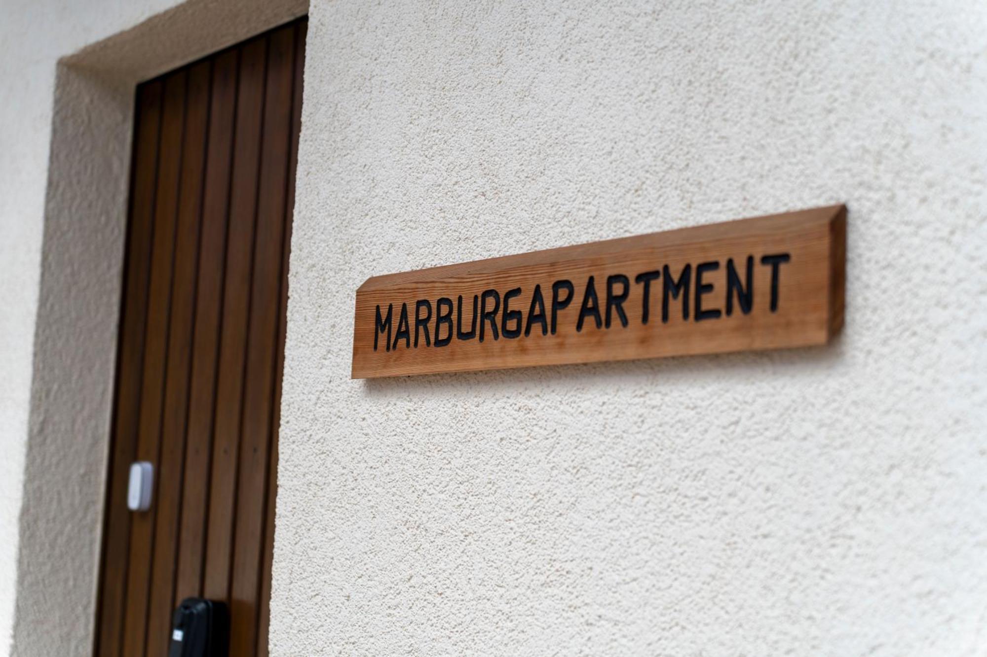 Marburg Apartment Pfiffige Luisa In Ruhiger Waldrandlage Mit Balkon Und Wintergarten المظهر الخارجي الصورة